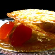 Croustillant de kumquats à la crème de marrons et au sirop de sanguines